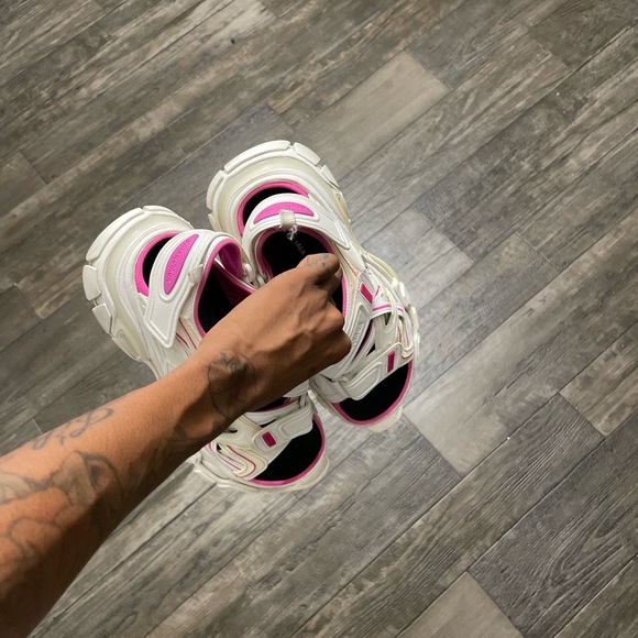 Designer sandals - Picture 4 of 5